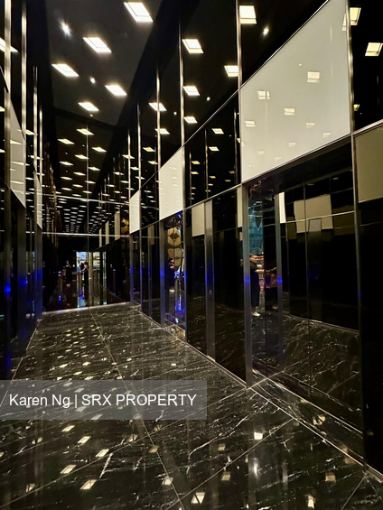 Centrium Square (D8), Office #635872891